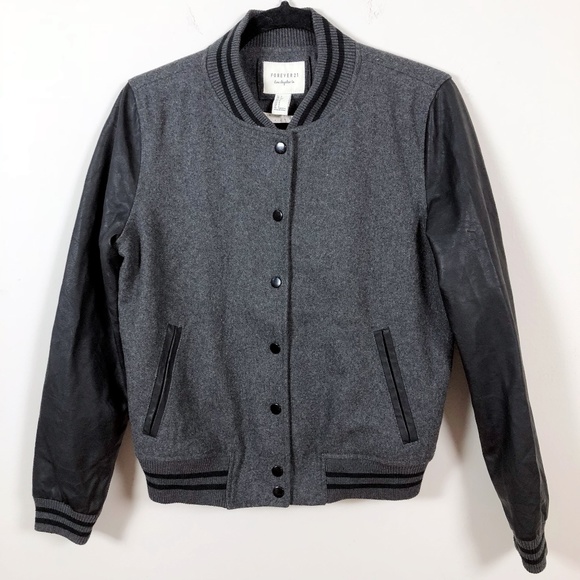 Forever 21 Jackets & Blazers - Forever 21 Bomber Jacket w/ Leather Sleeves